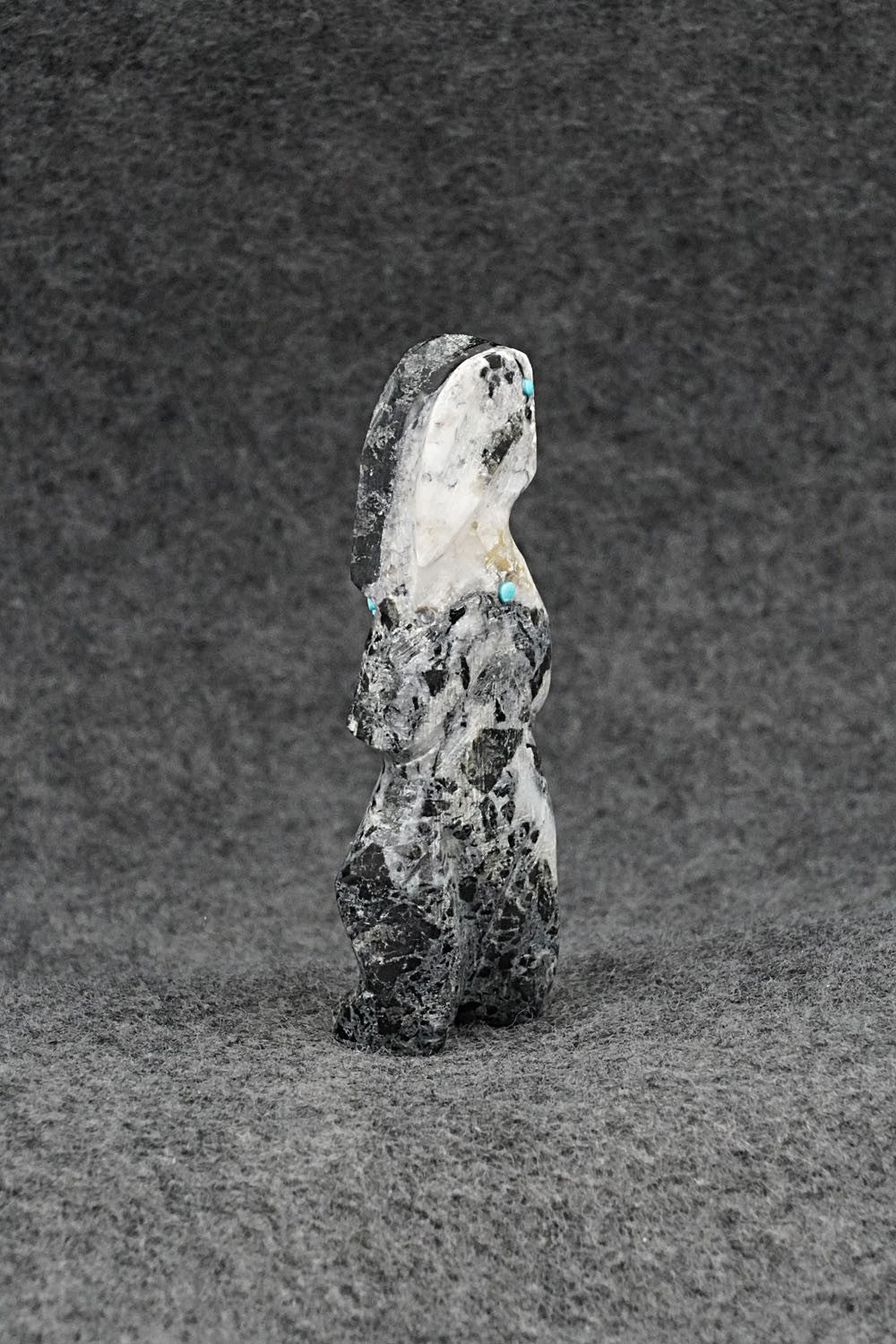 Rabbit Zuni Fetish Carving - Dannette Laate