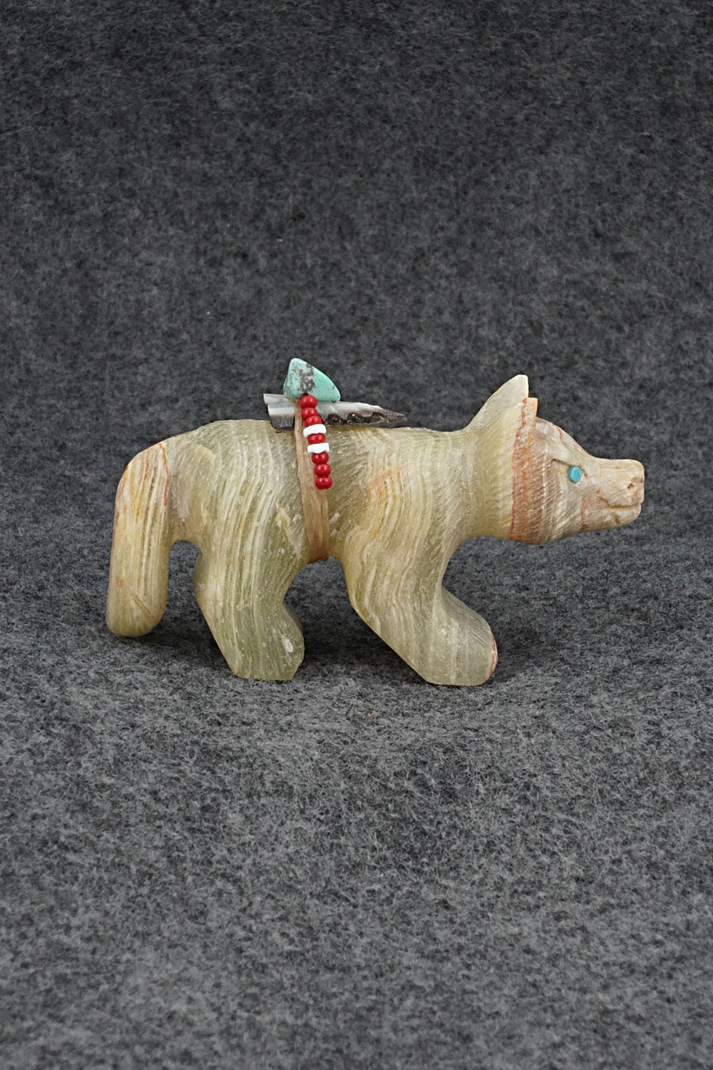 Wolf Zuni Fetish Carving - Douglas Martza