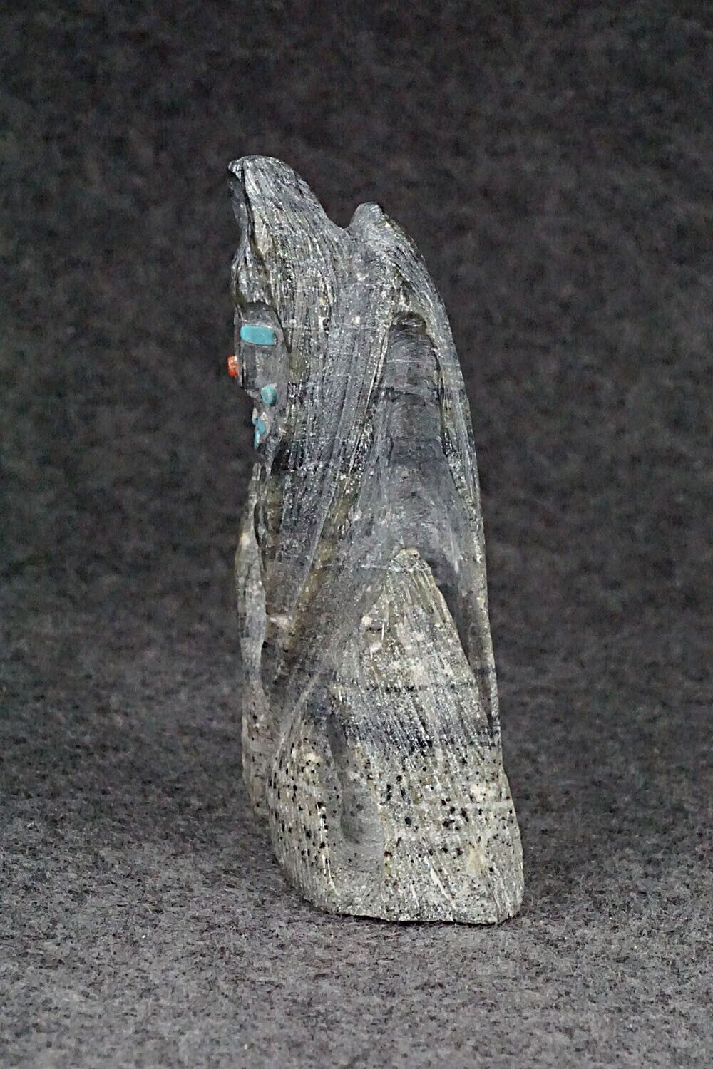 Corn Maiden Zuni Fetish Carving - Derrick Kaamasee