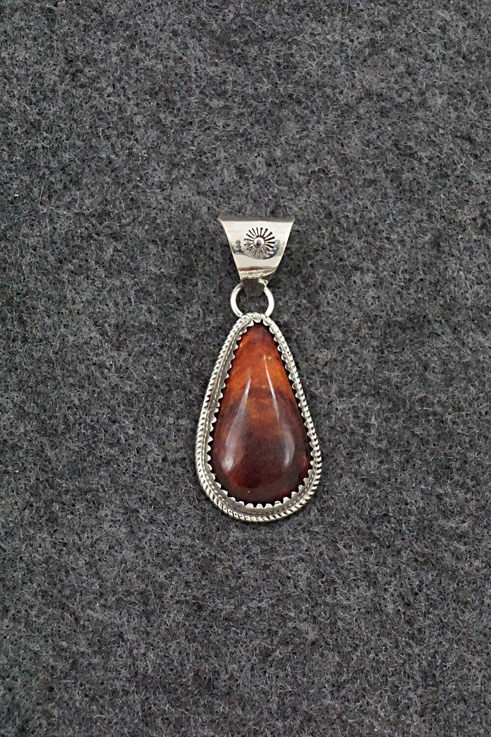 Spiny Oyster & Sterling Silver Pendant - Ernest Hawthorne