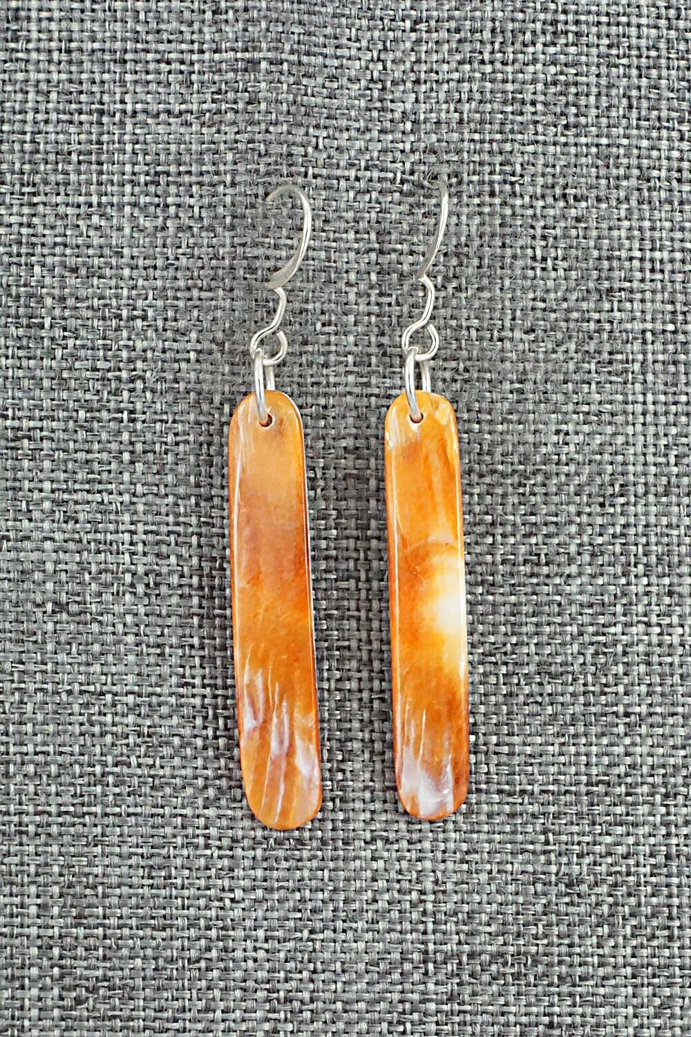 Spiny Oyster & Sterling Silver Earrings - Jesus Espino
