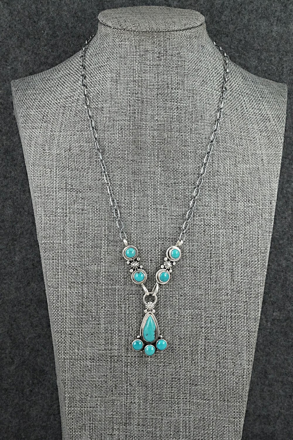 Turquoise & Sterling Silver Necklace - Verley Betone