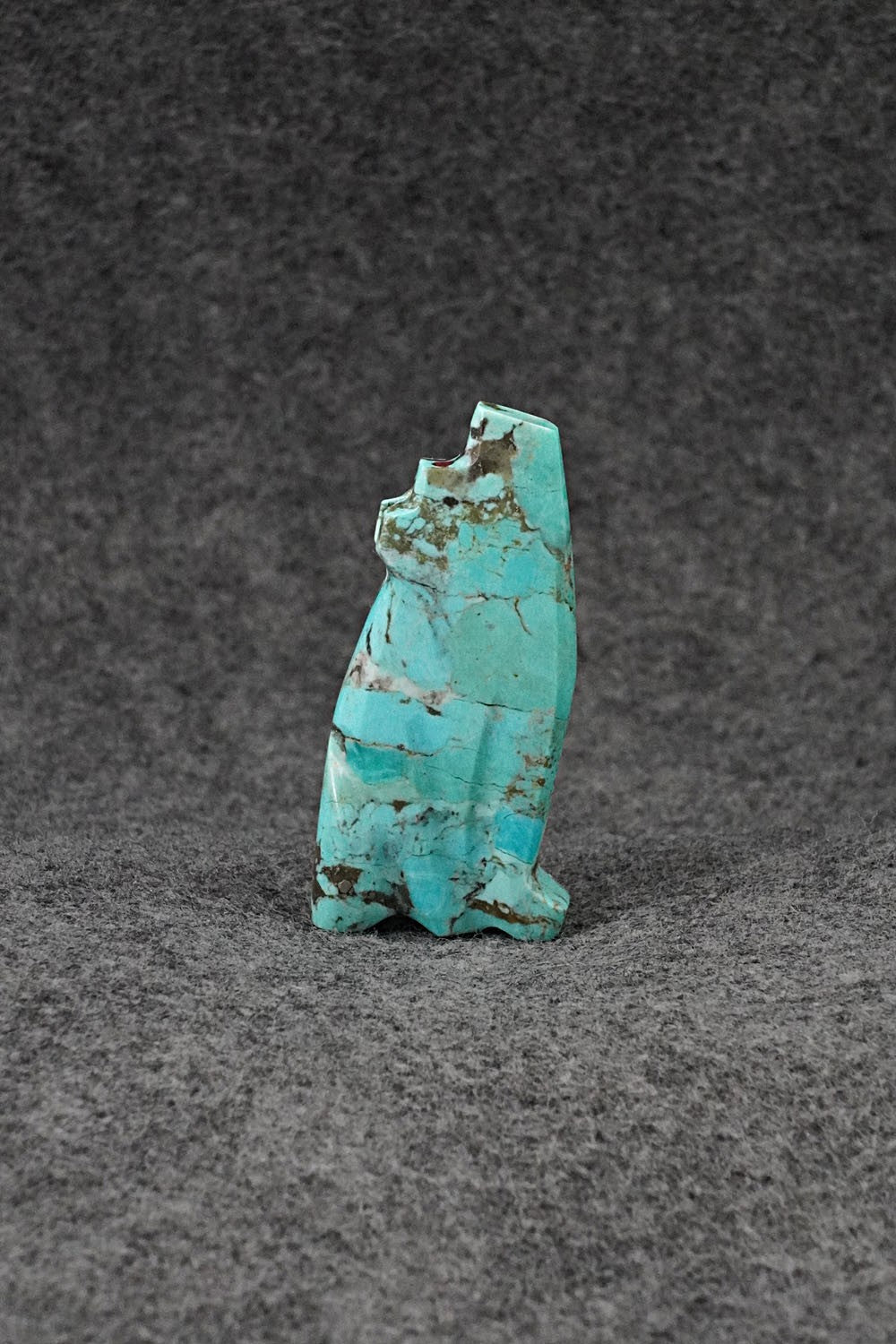Wolf Zuni Fetish Carving - Bernard Laiwakete