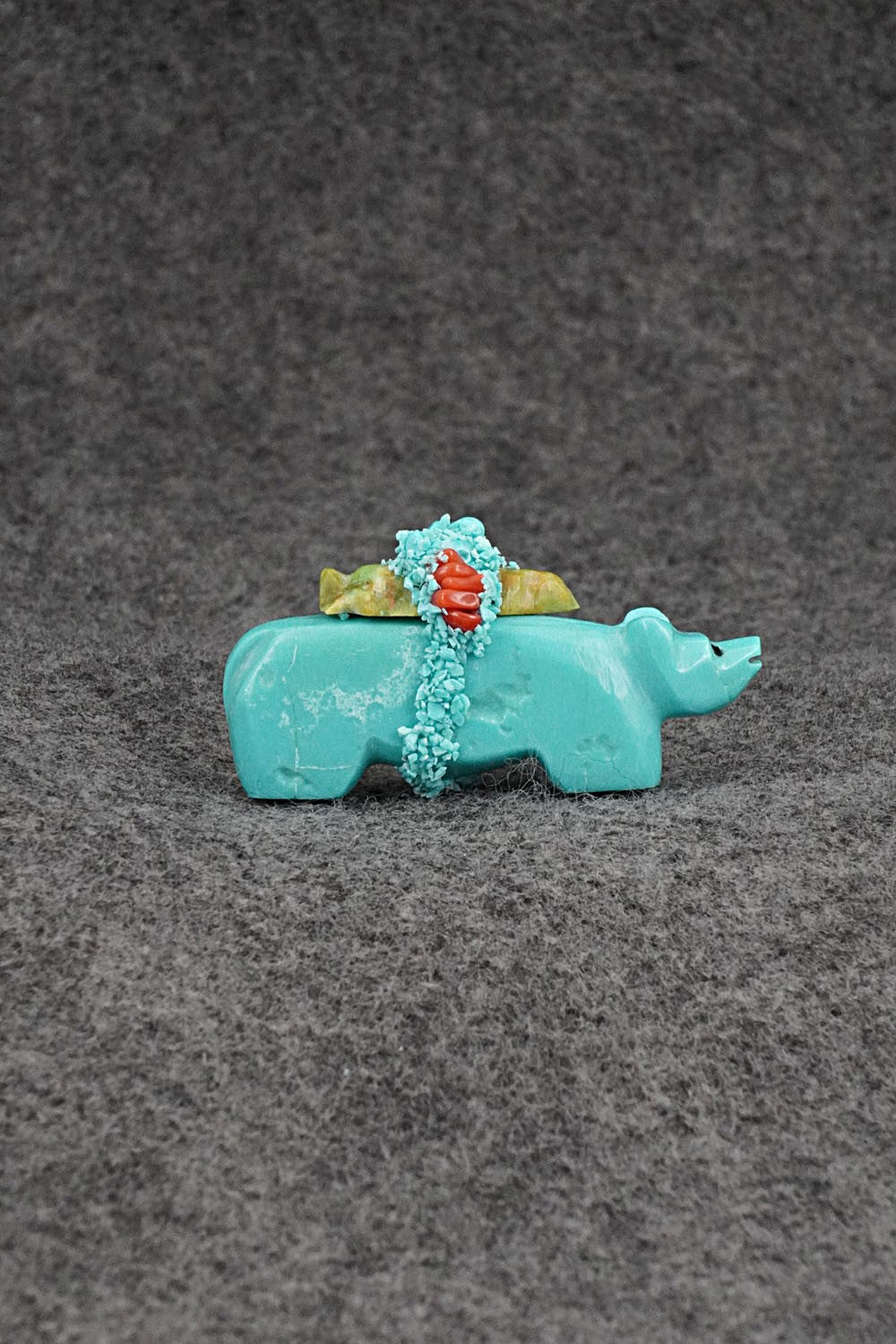 Bear Zuni Fetish Carving - Marvelita Phillips