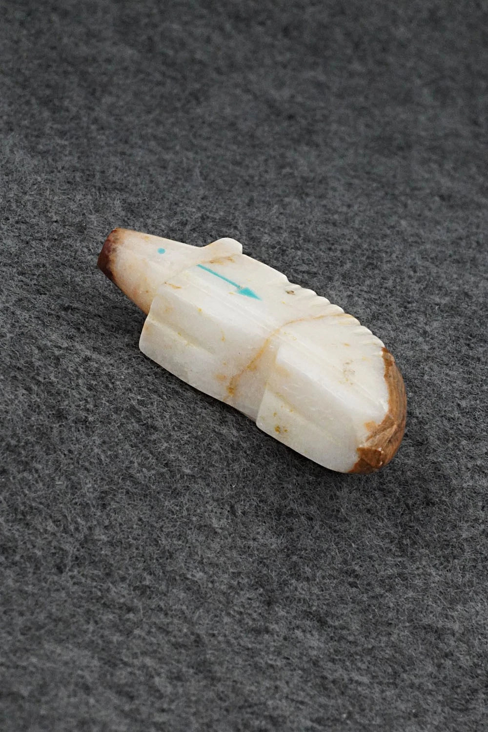 Armadillo Zuni Fetish Carving - Abby Panteah Quam
