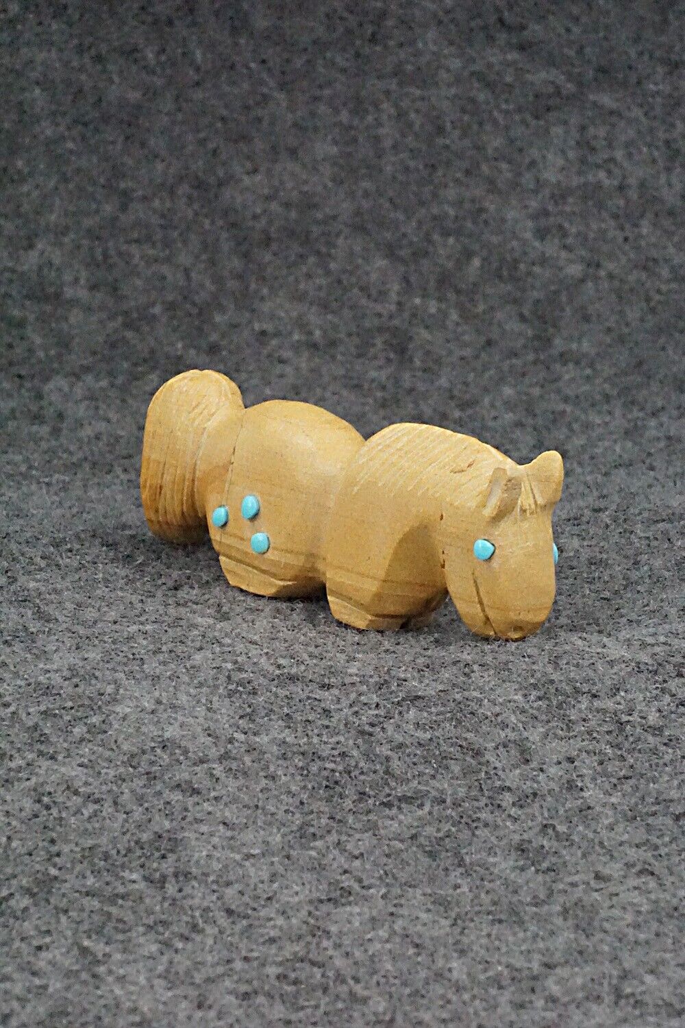 Horse Zuni Fetish Carving - Cody Chavez