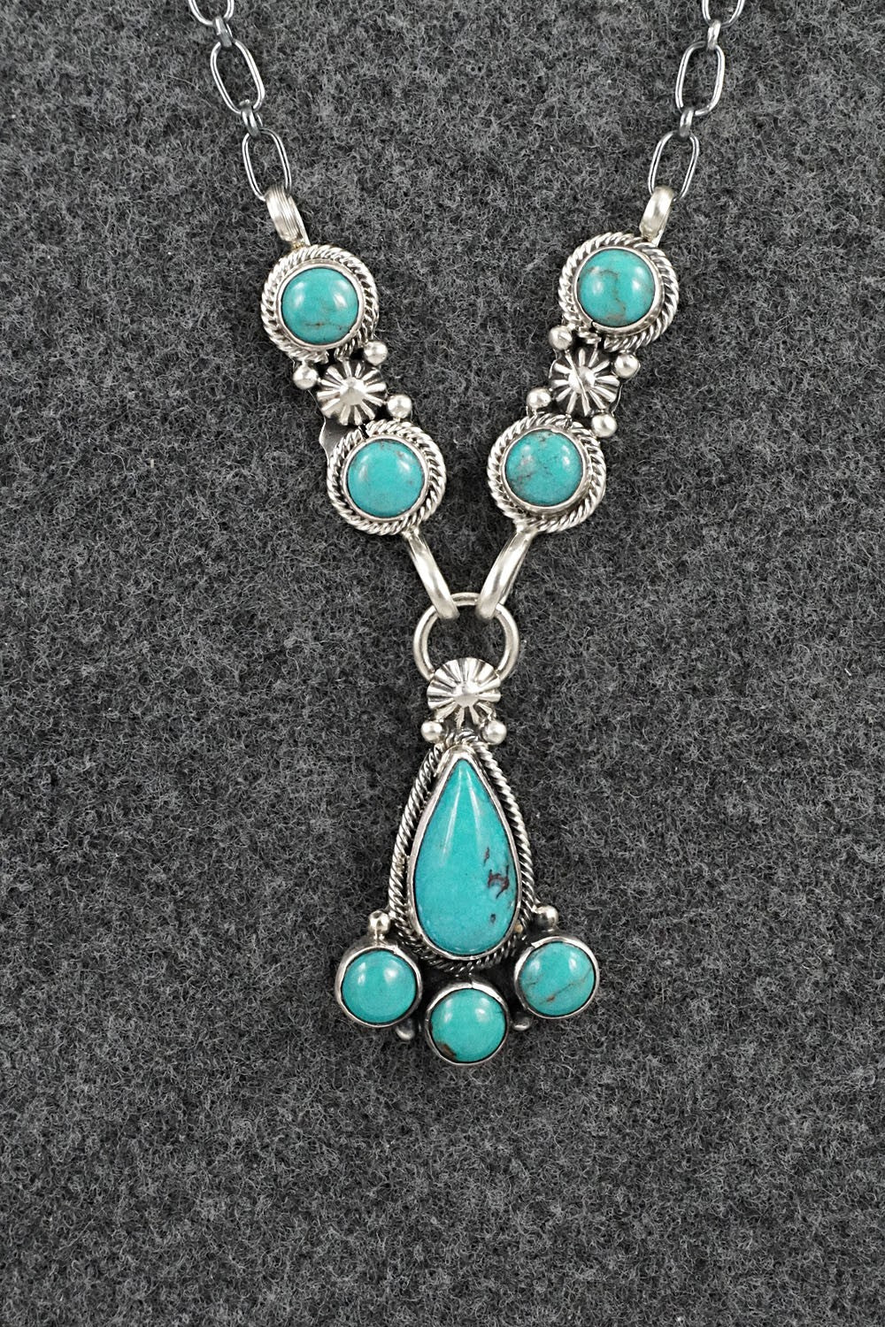 Turquoise & Sterling Silver Necklace - Verley Betone