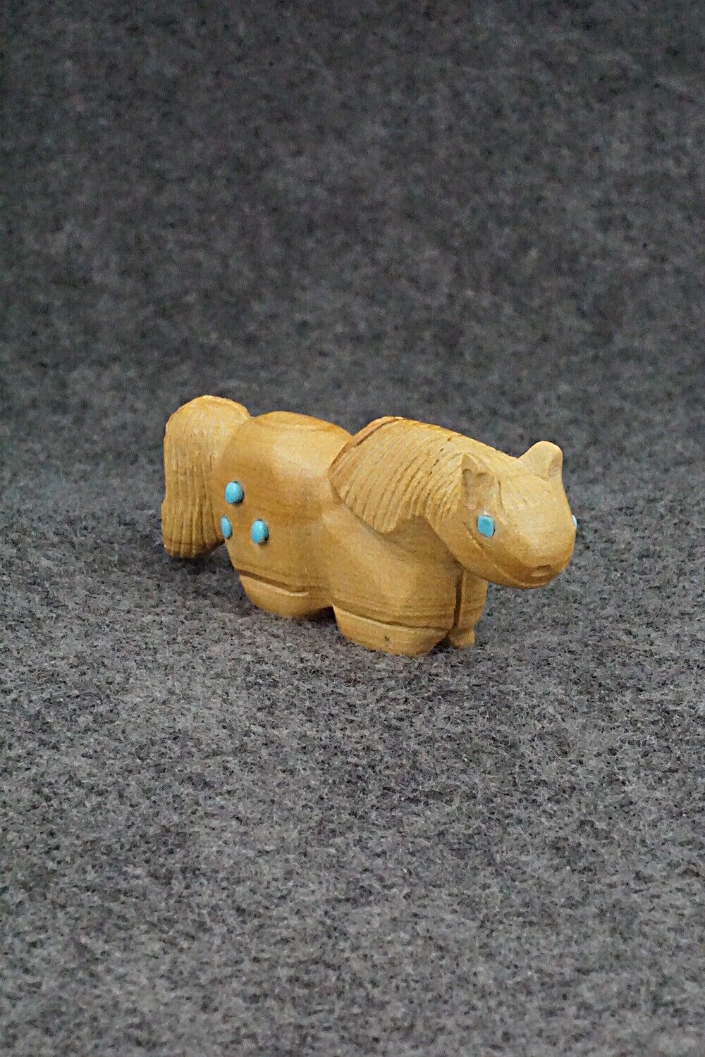 Horse Zuni Fetish Carving - Cody Chavez