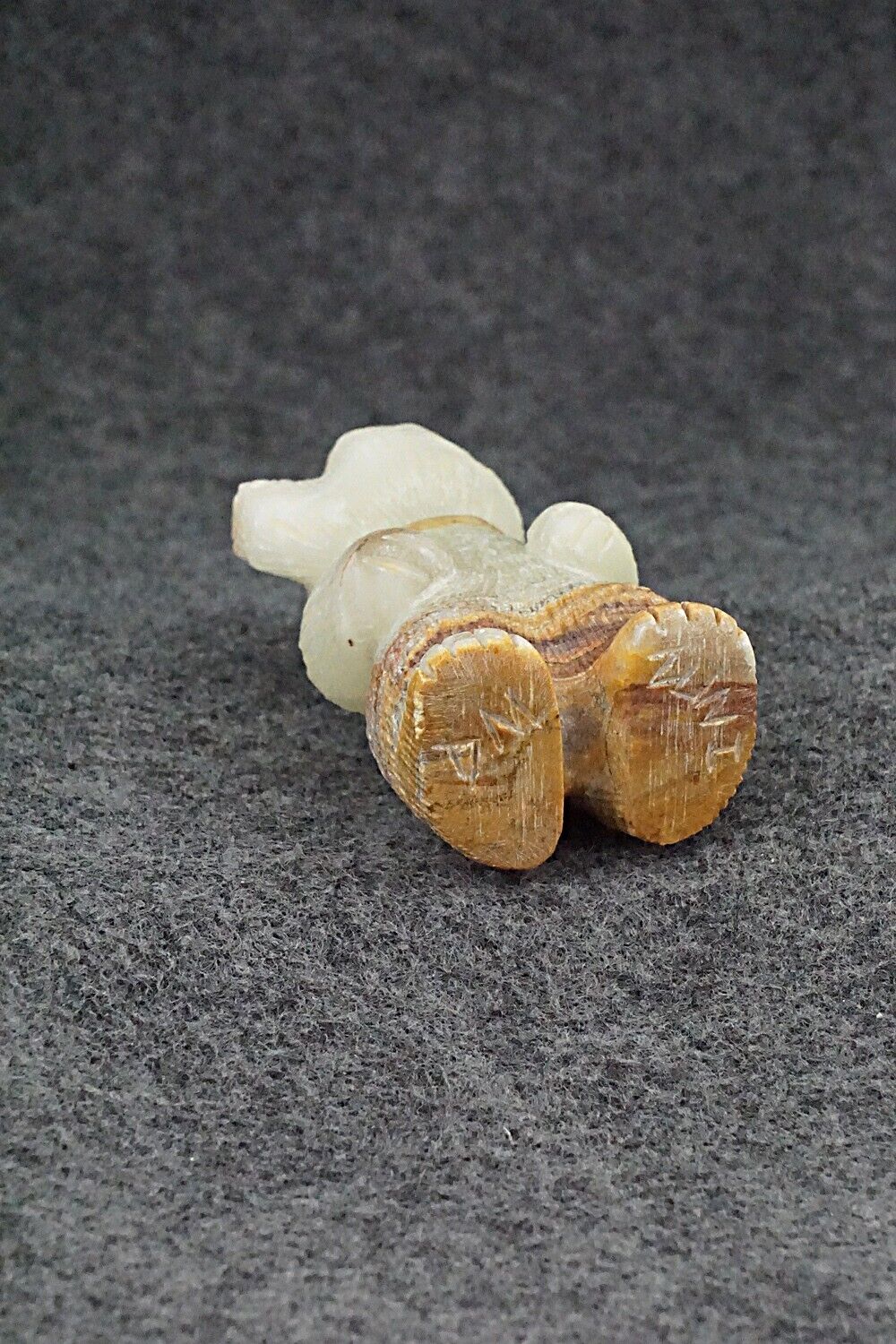Bear Zuni Fetish Carving - Douglas Martza