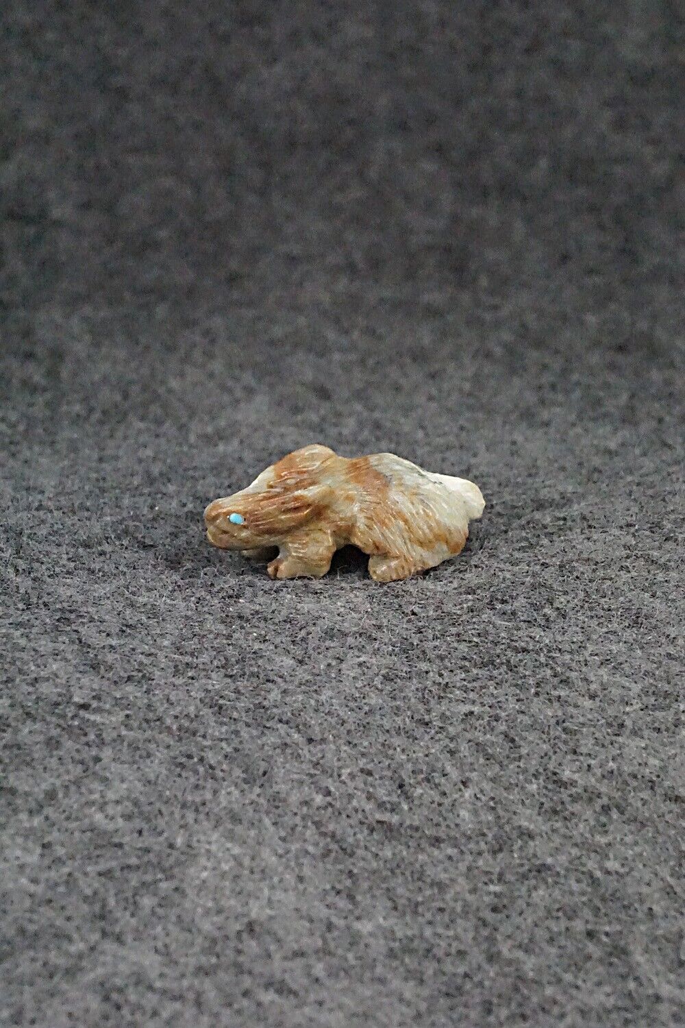 Rabbit Zuni Fetish Carving - Lindsey Cheama