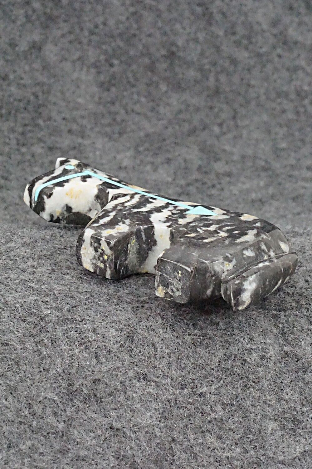 Horse Zuni Fetish Carving - Bernard Laiwakete