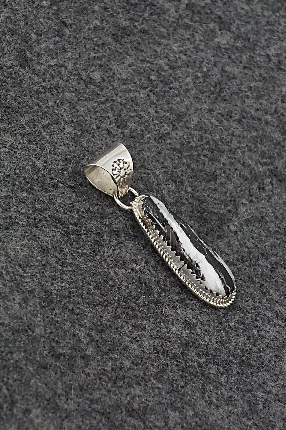 White Buffalo & Sterling Silver Pendant - Ernest Hawthorne
