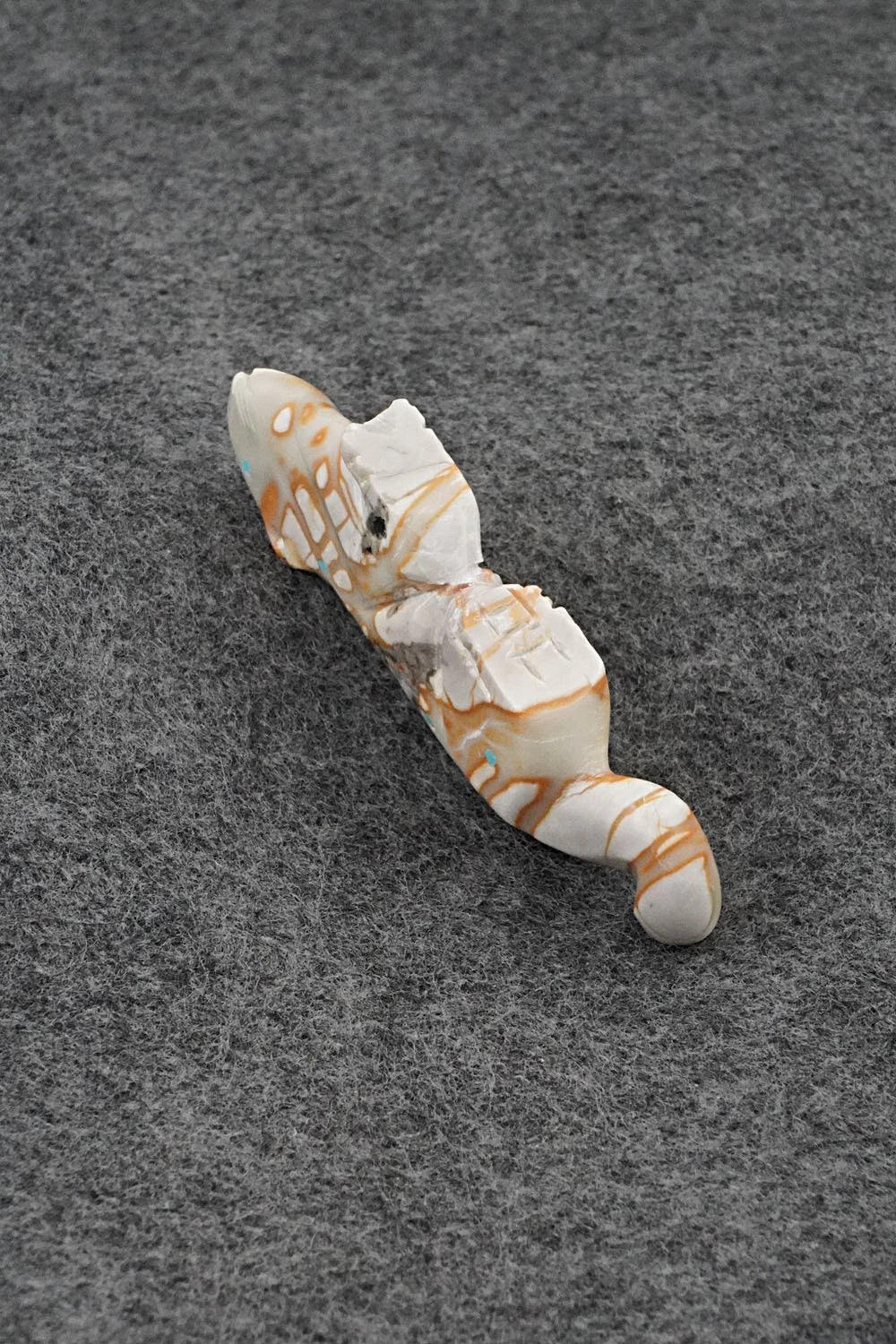 Mountain Lion Zuni Fetish Carving - David Chavez