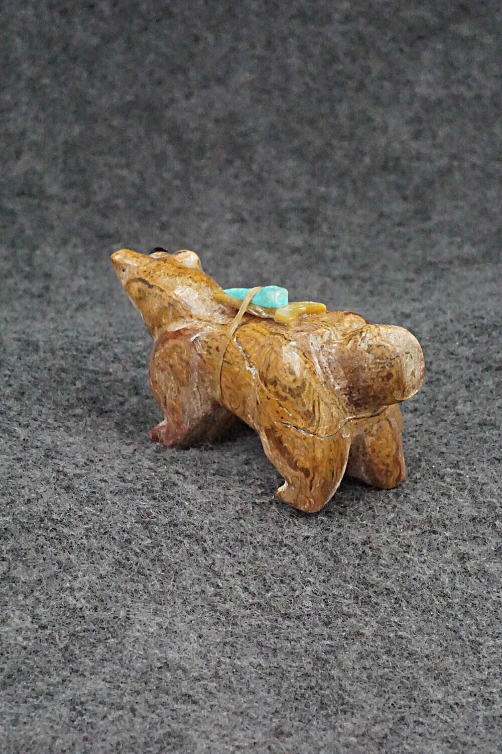 Wolf Zuni Fetish Carving - Freddie Leekya