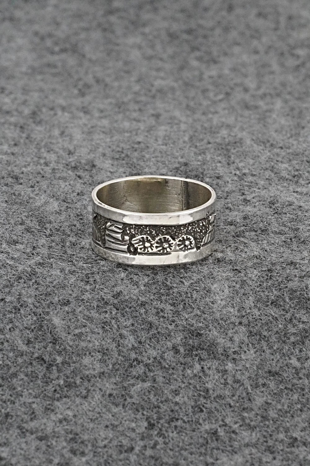 Sterling Silver Ring - Elaine Becenti - Size 10