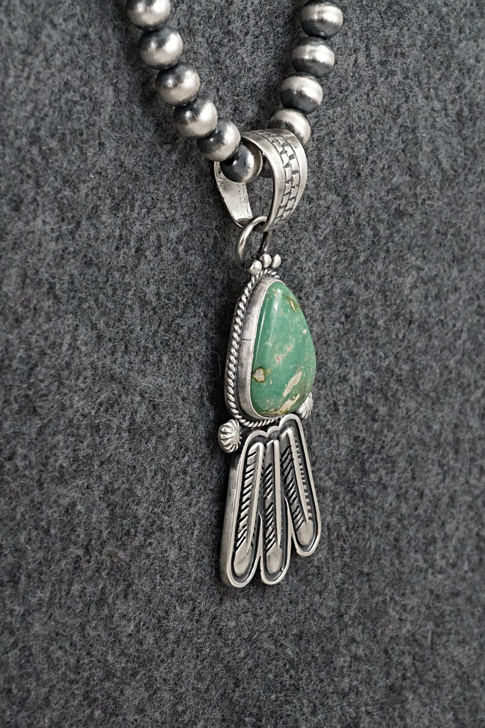Turquoise & Sterling Silver Necklace - Verley Betone