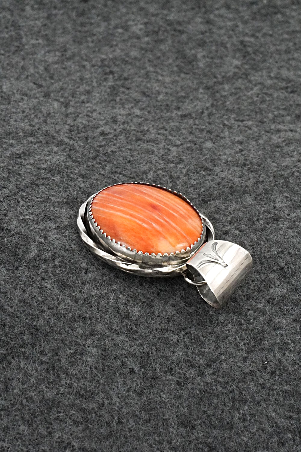 Spiny Oyster & Sterling Silver Pendant - Ernest Hawthorne