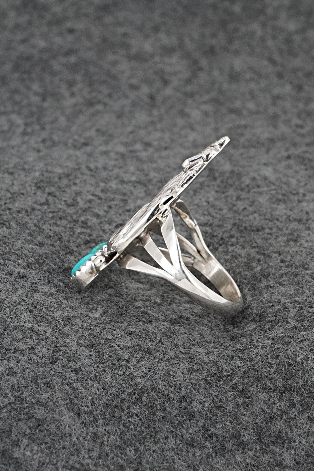 Turquoise & Sterling Silver Ring - Robert Martinez - Size 9.25