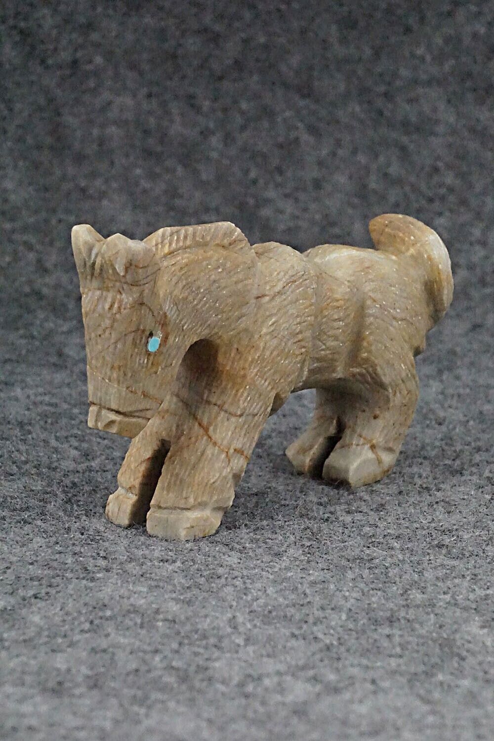Horse Zuni Fetish Carving - Tony Mackel