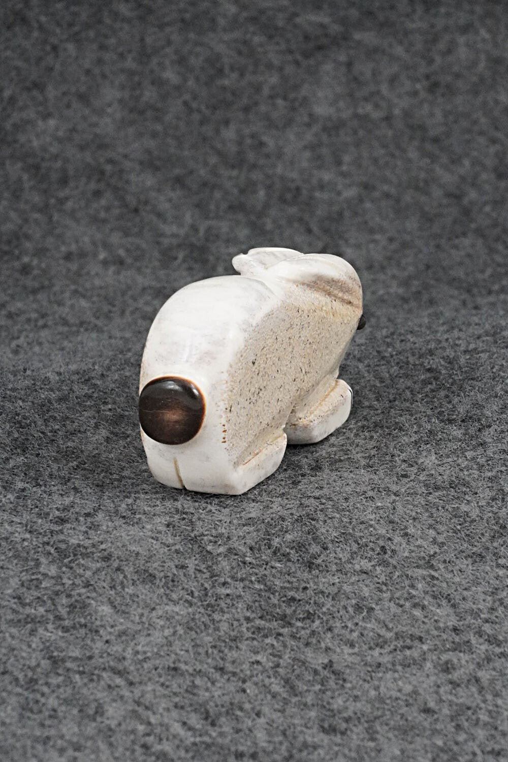 Rabbit Zuni Fetish Carving - Claudia Peina