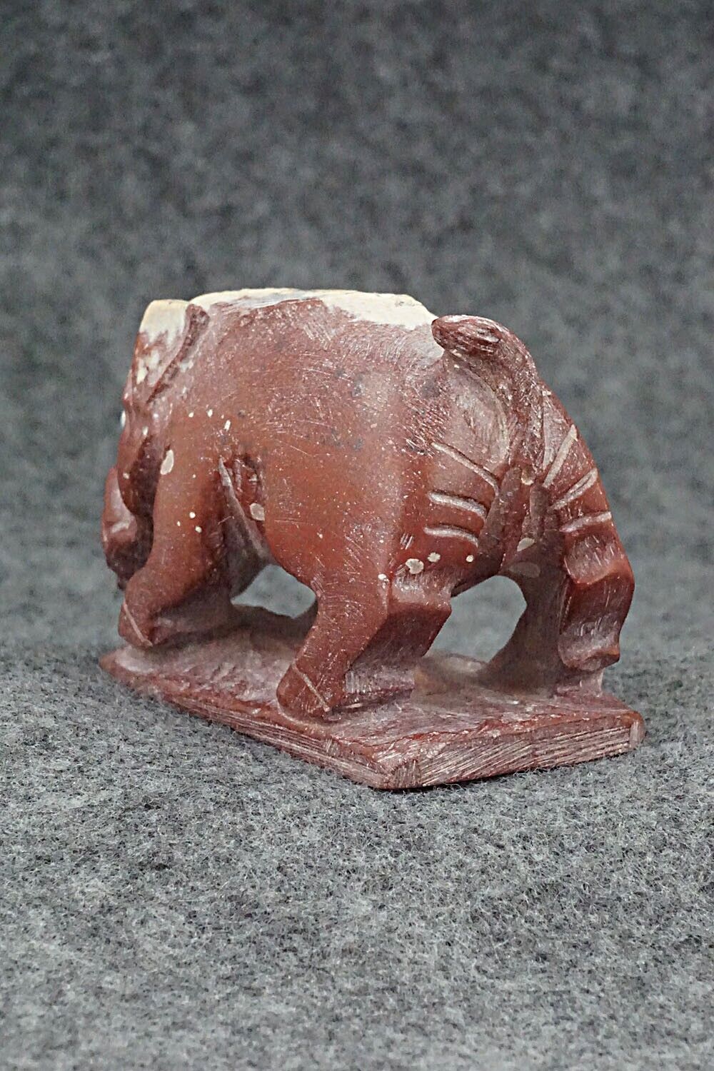 Boar Zuni Fetish Carving - Derrick Kaamasee