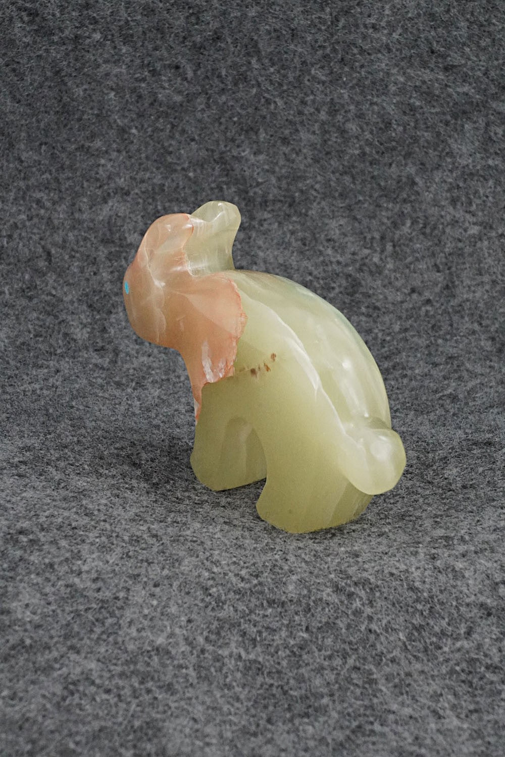 Rabbit Zuni Fetish Carving - Kenric Laiwakete