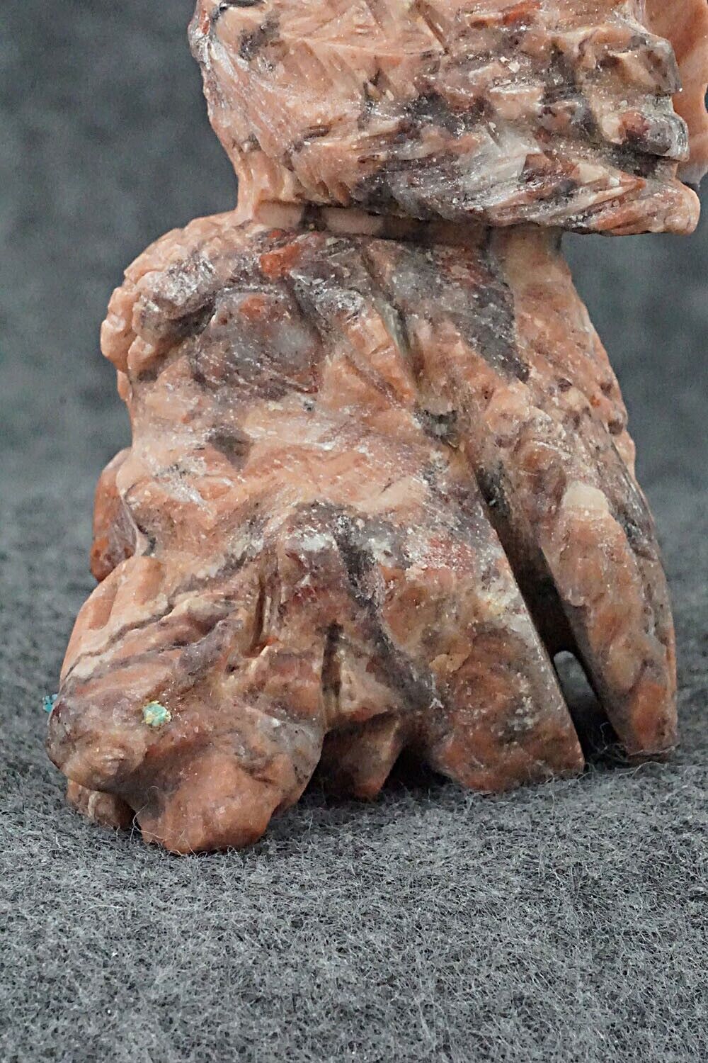 Eagle with Rabbit Zuni Fetish Carving - Jon Quam