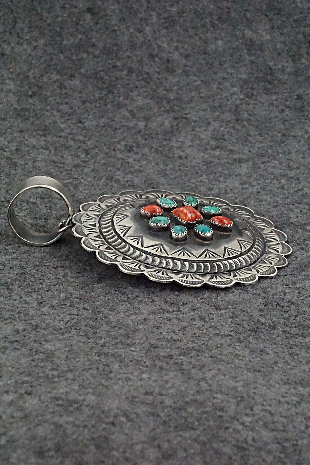 Malachite, Spiny Oyster & Sterling Silver Pendant - Shawn Cayatineto