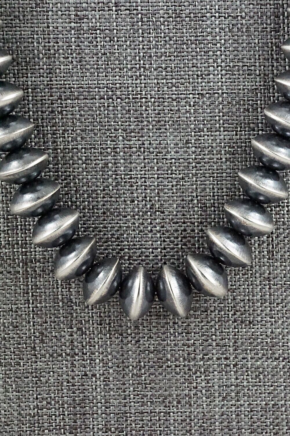 Sterling Silver Navajo Pearl Necklace 22" - Presley Haley