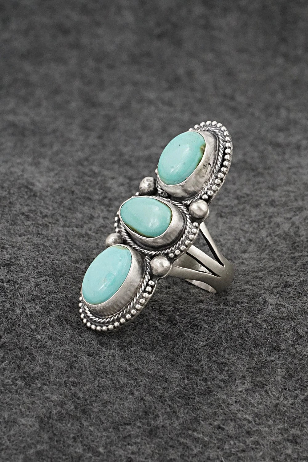 Turquoise & Sterling Silver Ring - Bobby Johnson - Size 7
