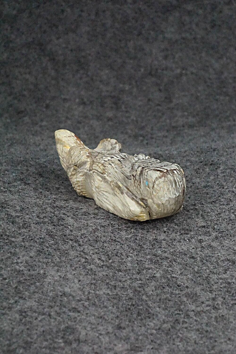 Otter Zuni Fetish Carving - Tony Mackel