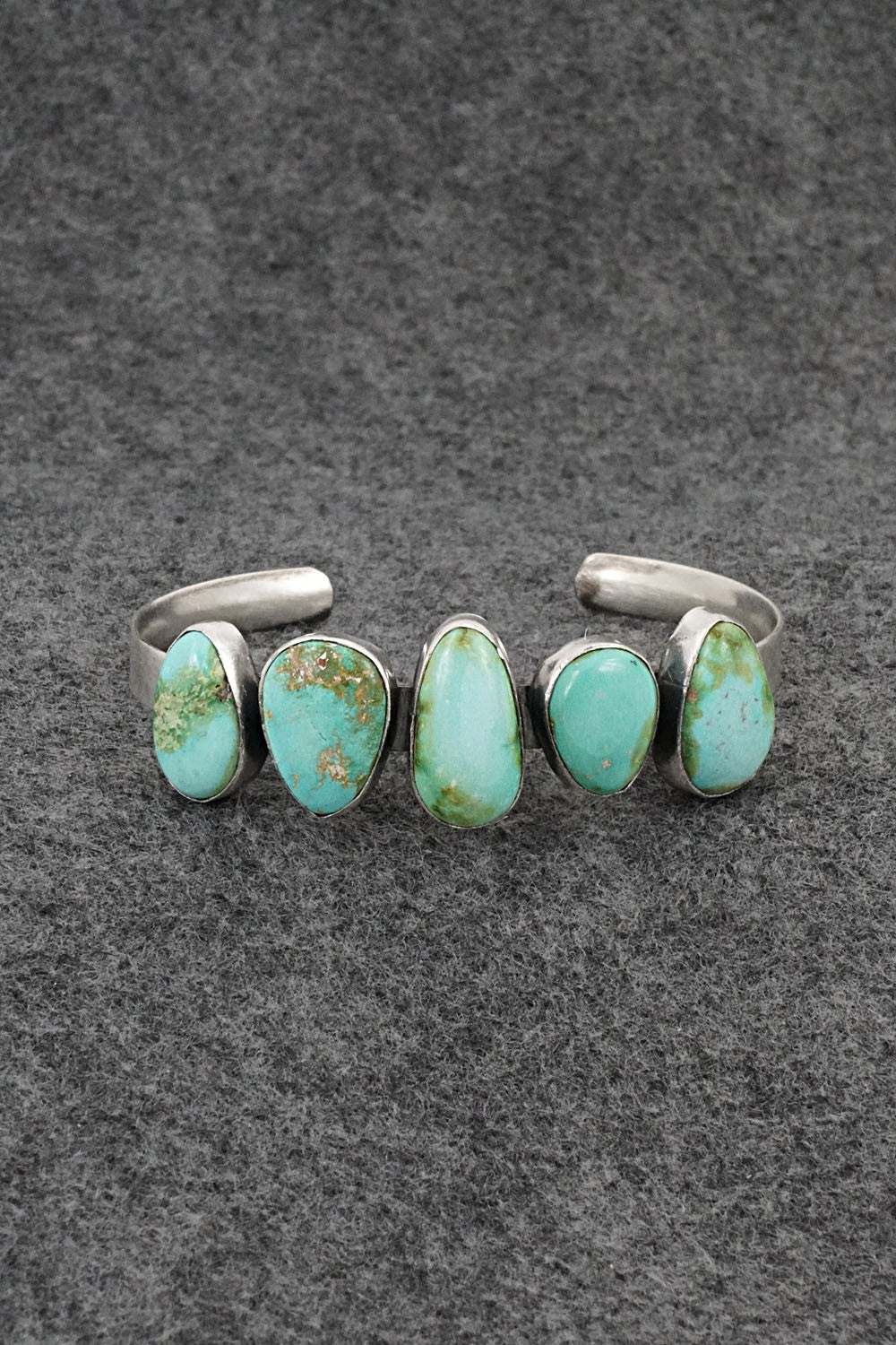 Turquoise & Sterling Silver Bracelet - Verley Betone
