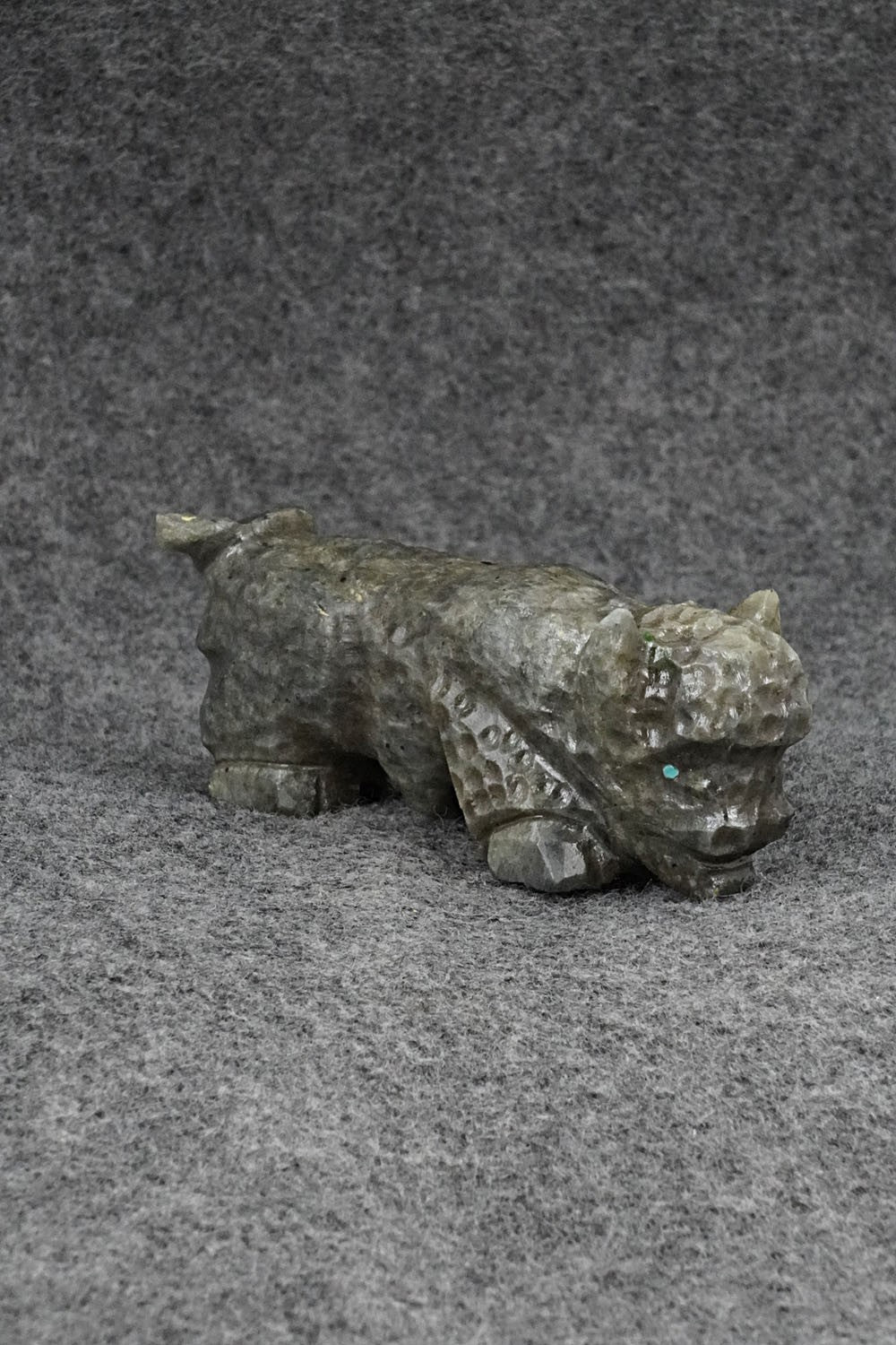 Buffalo Zuni Fetish Carving - Tony Mackel