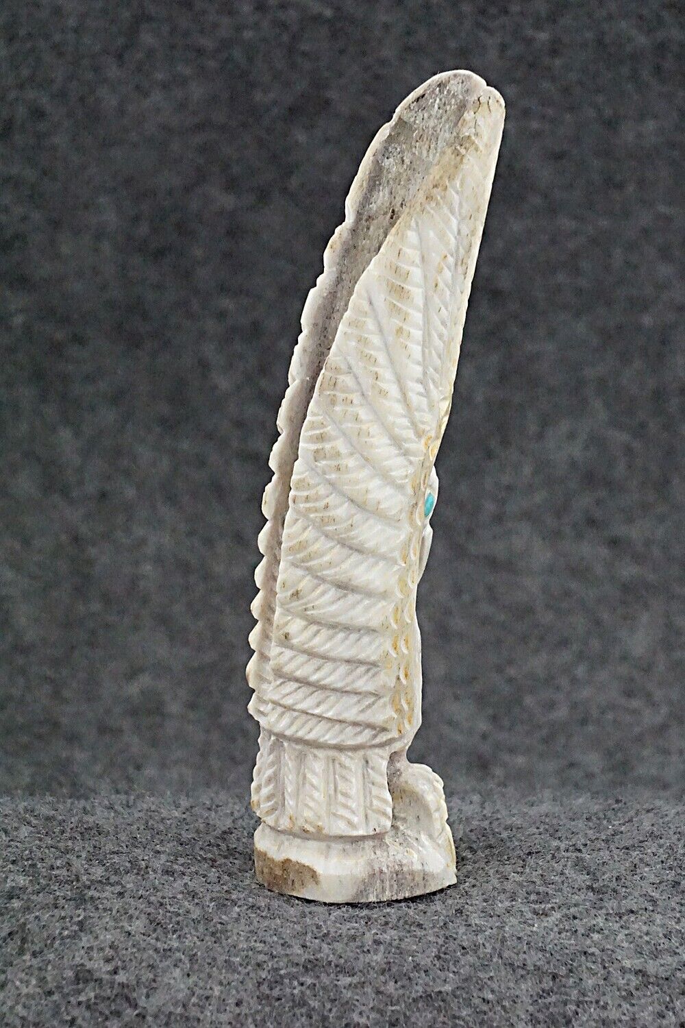 Eagle Zuni Fetish Carving - Garrick Weeka