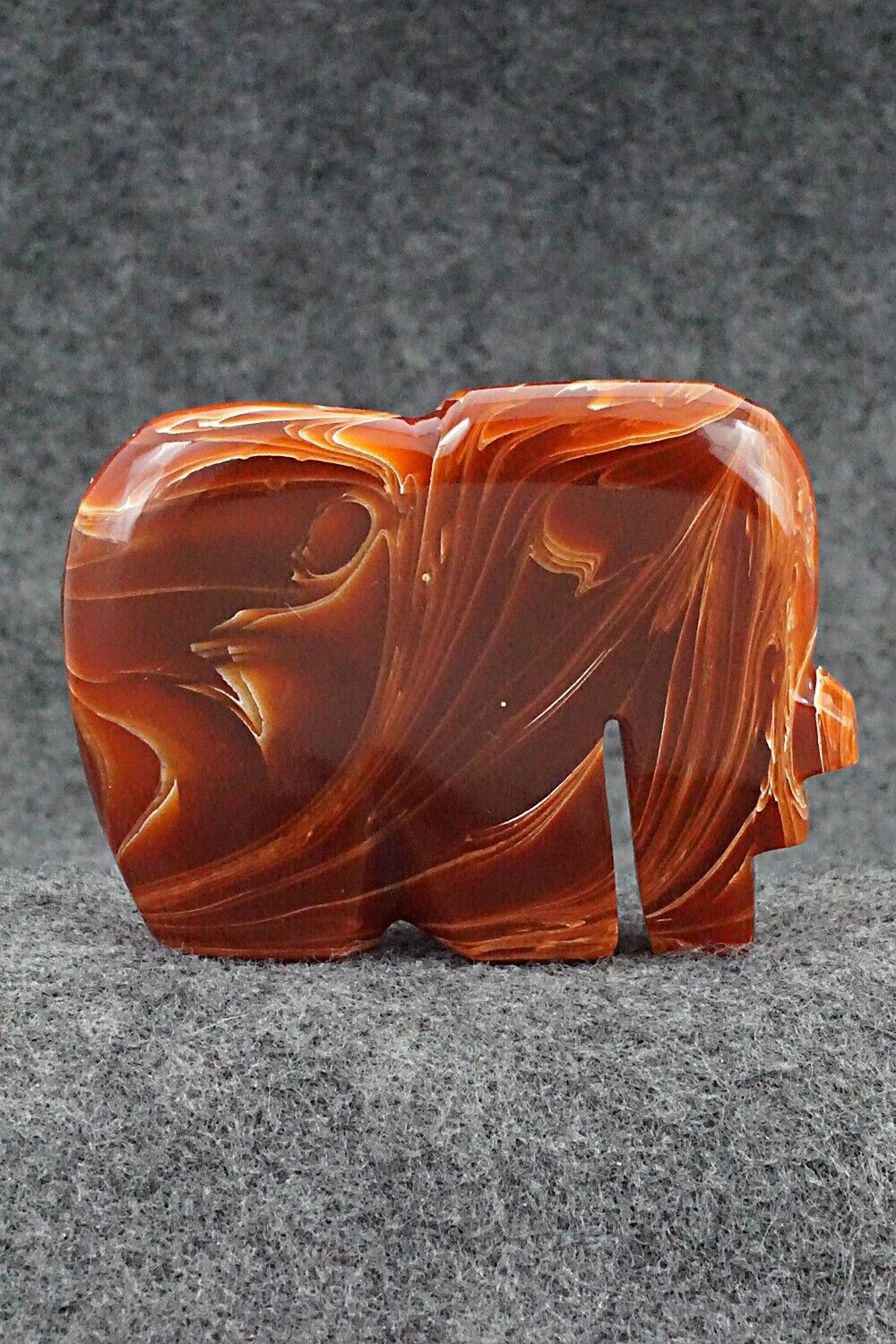 Bear Zuni Fetish Carving - Bernard Laiwakete