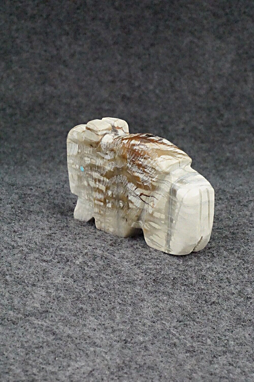 Buffalo Zuni Fetish Carving - Danny Lonjose
