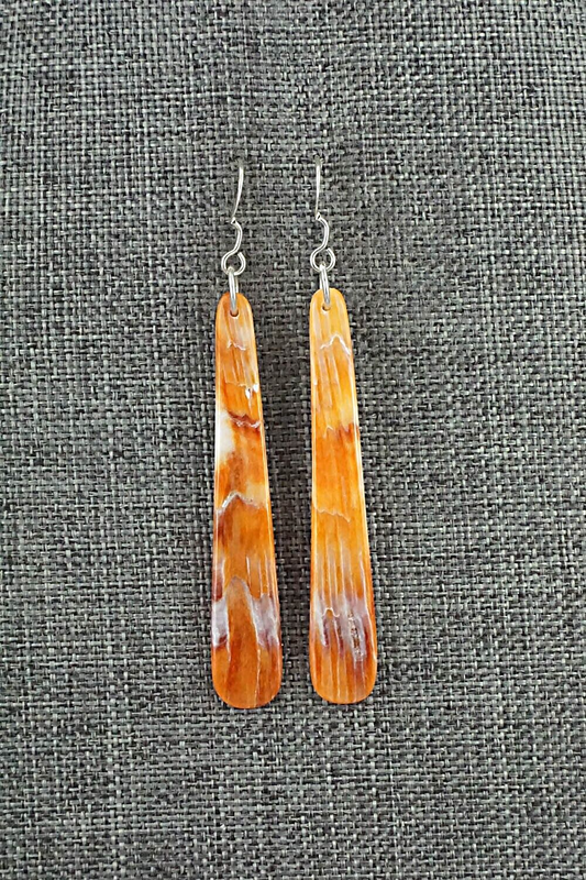 Spiny Oyster & Sterling Silver Earrings - Jesus Espino