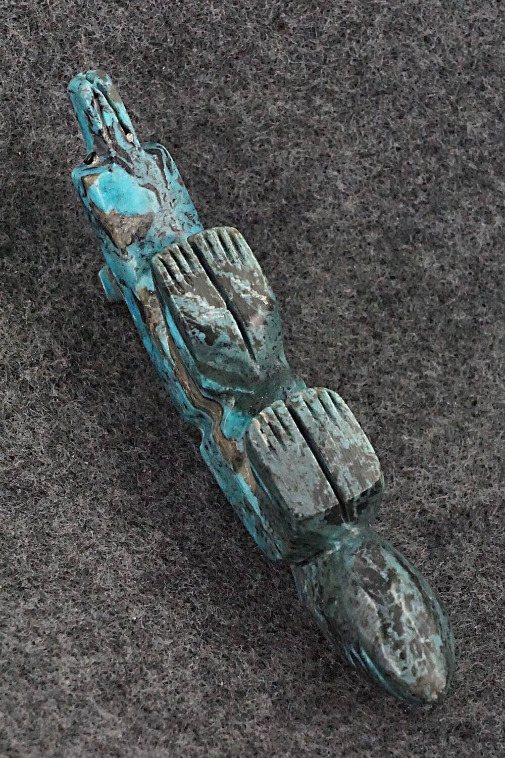 Wolf Zuni Fetish Carving - Reynold Lunasee