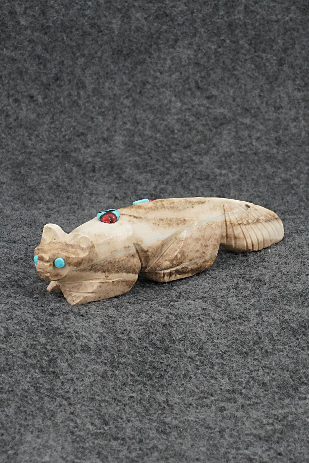 Fox Zuni Fetish Carving - Danette Laate