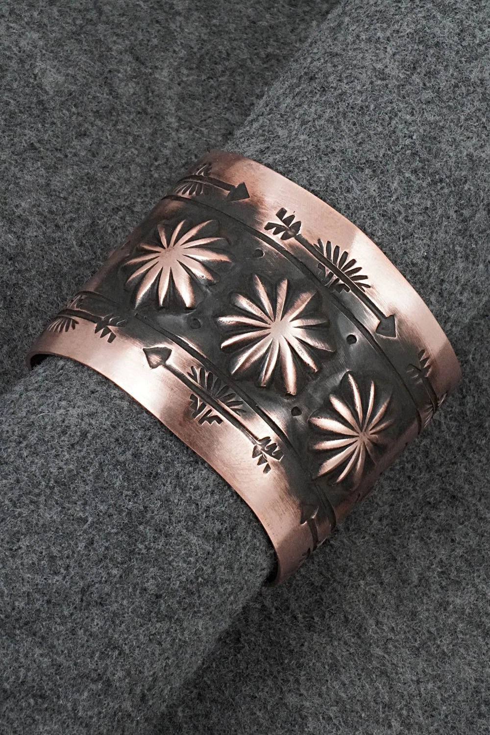 Copper Bracelet - Elvira Bill