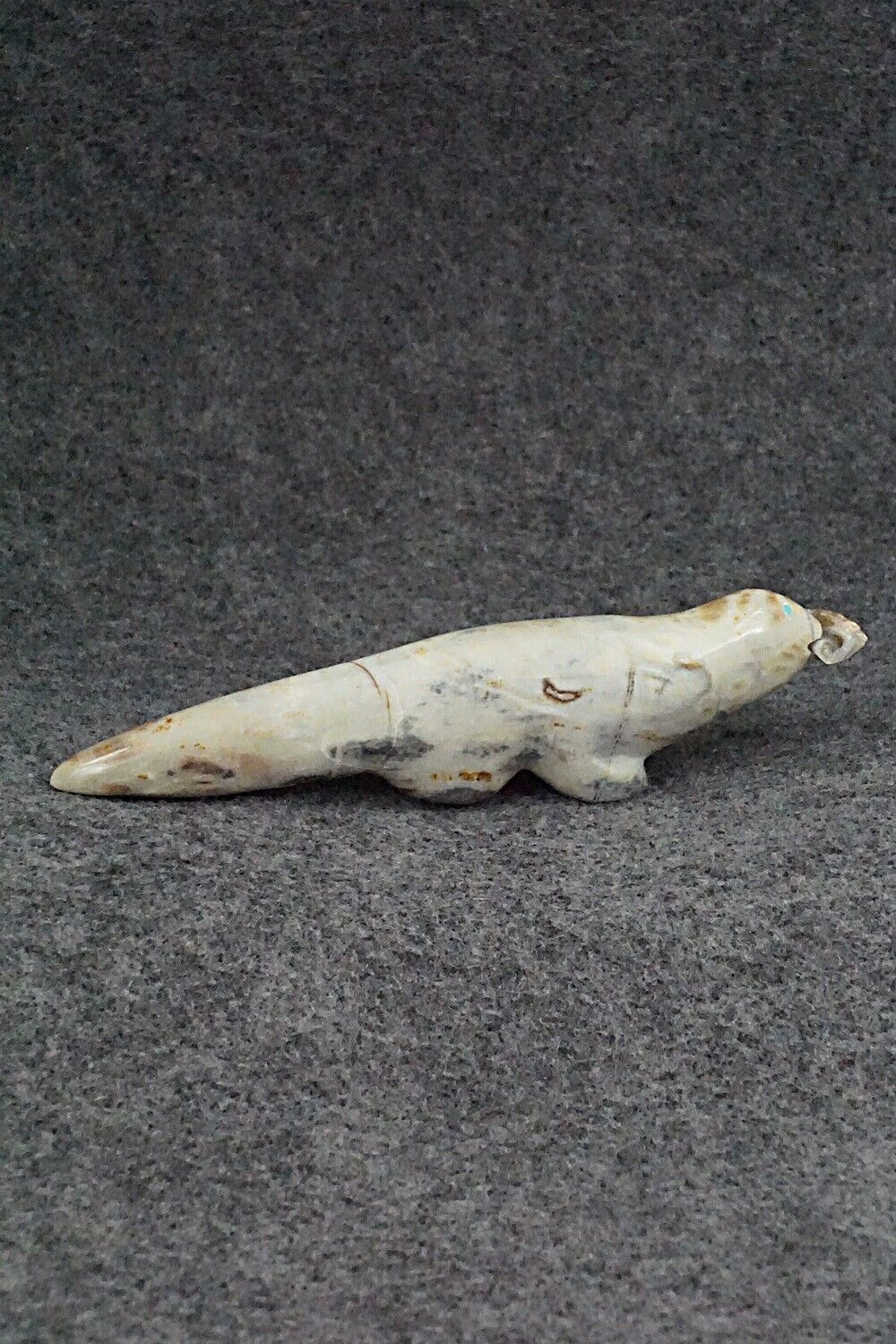 Otter with Fish Zuni Fetish Carving - Delvin Leekya