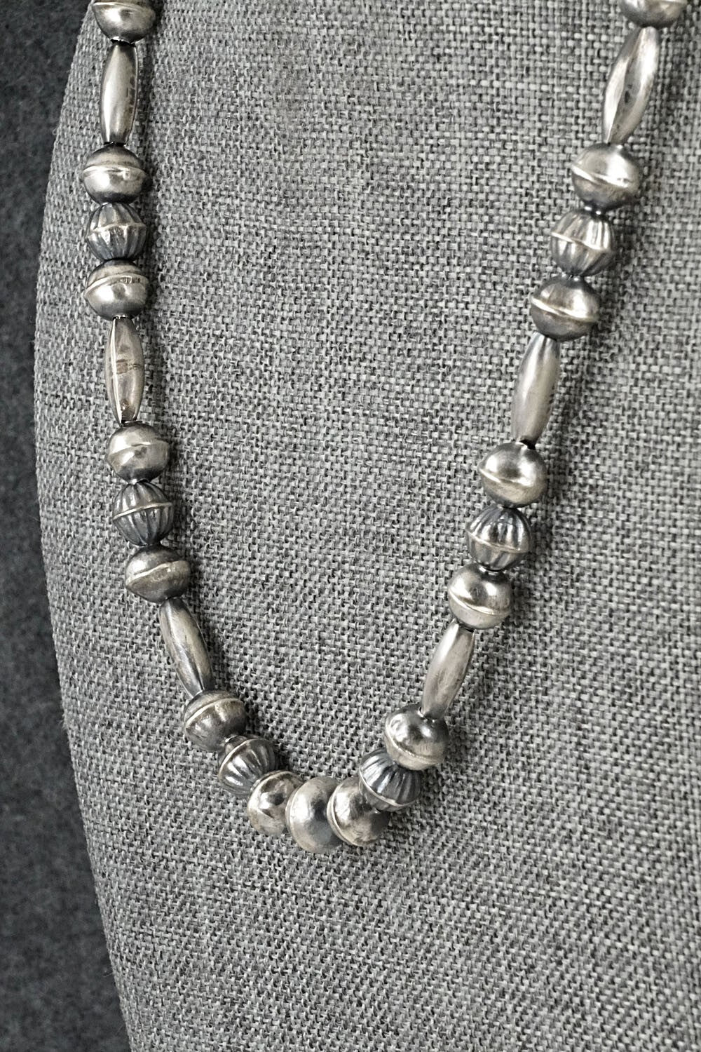 Sterling Silver Navajo Pearl Necklace 18" - Vintage