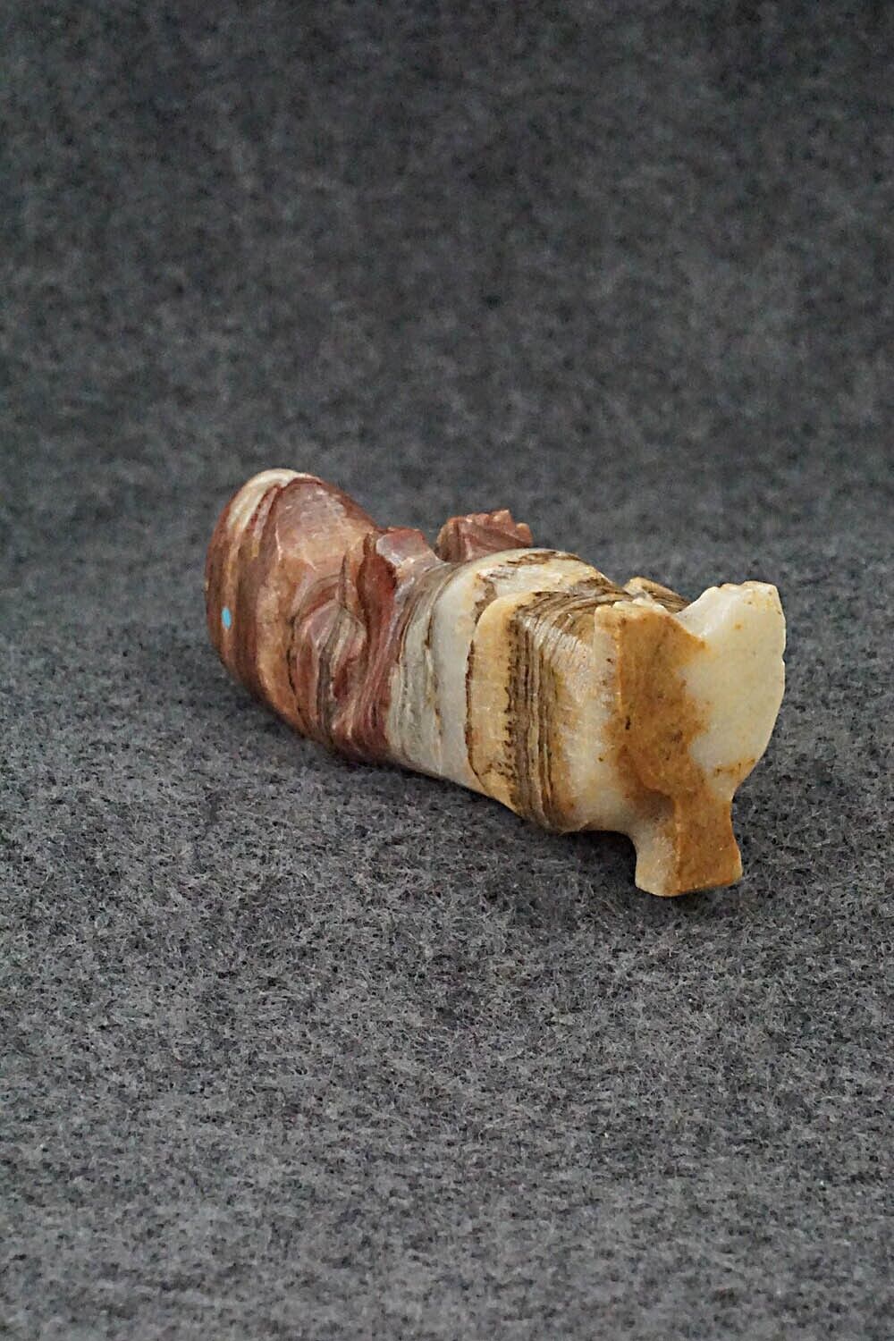 Otter Zuni Fetish Carving - Tony Mackel