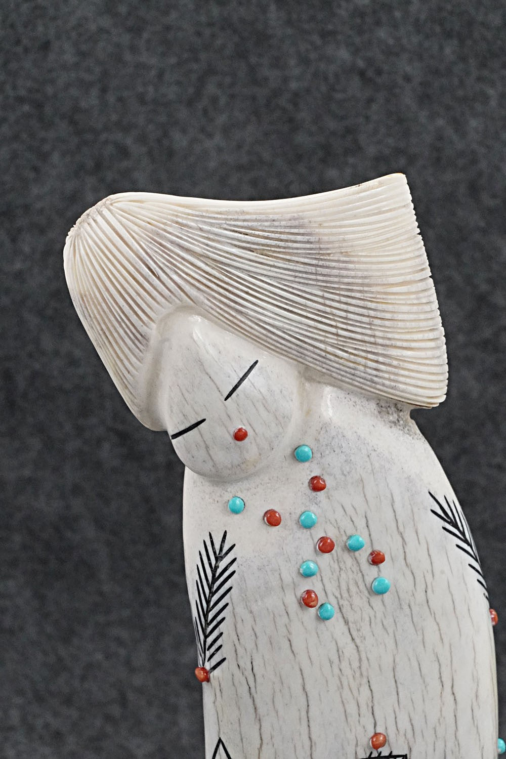 Corn Maiden Zuni Fetish Carving - Claudia Peina