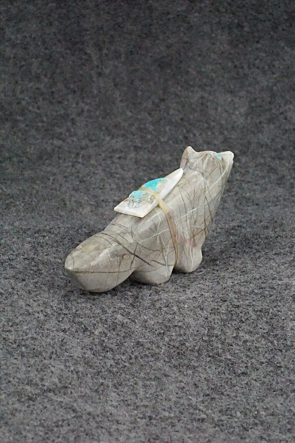 Wolf Zuni Fetish Carving - Delvin Leekya