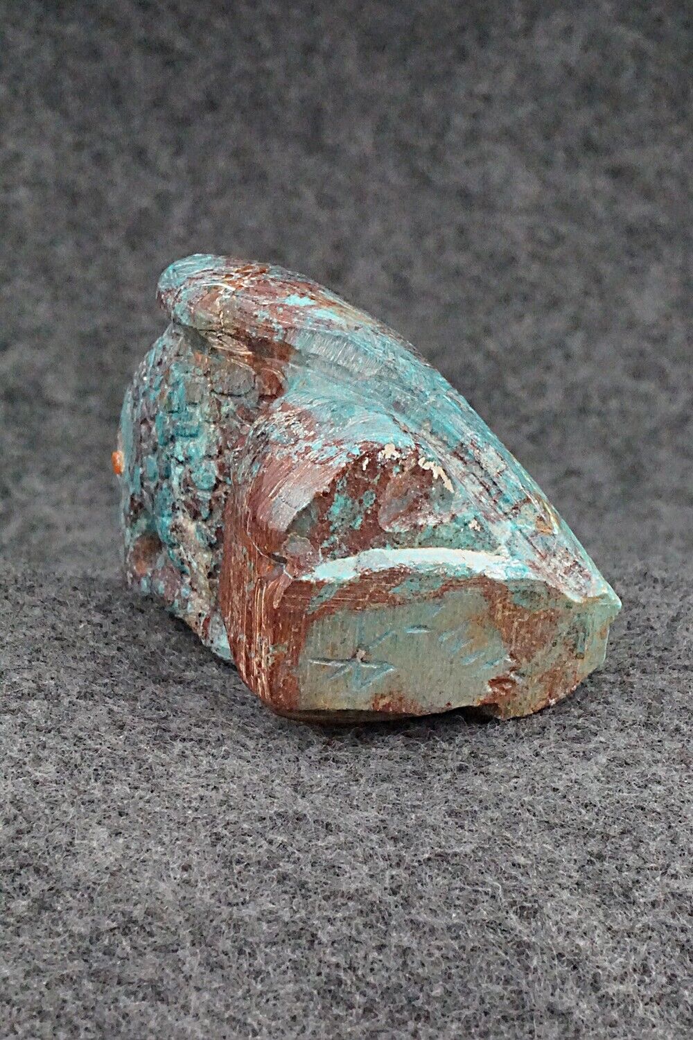 Eagle Zuni Fetish Carving - Derrick Kaamasee