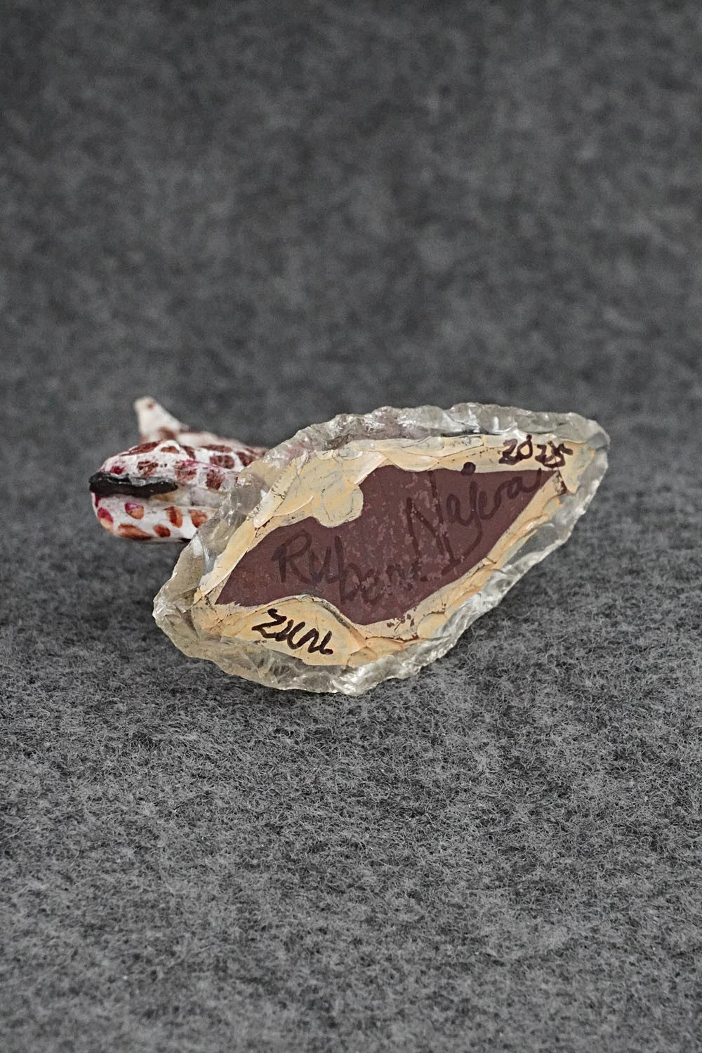 Giraffe Zuni Fetish Carving - Ruben Najara