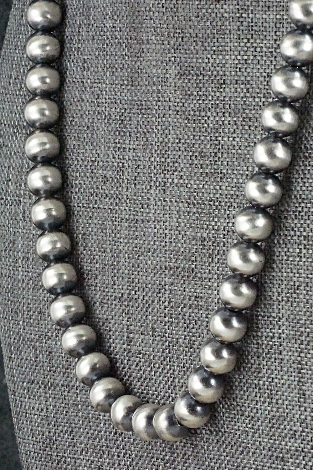 Sterling Silver Navajo Pearl Necklace 18" - Bryannen Halwood