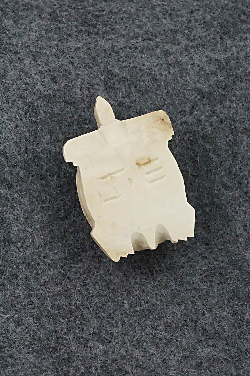 Turtles Zuni Fetish Carving - Jesus Espino