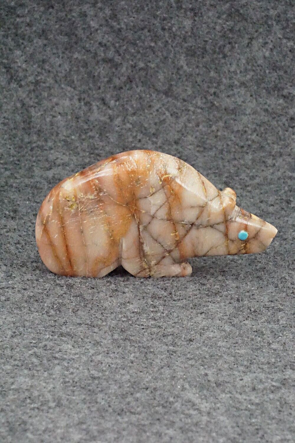 Bear Zuni Fetish Carving - Ronnie Lunasee